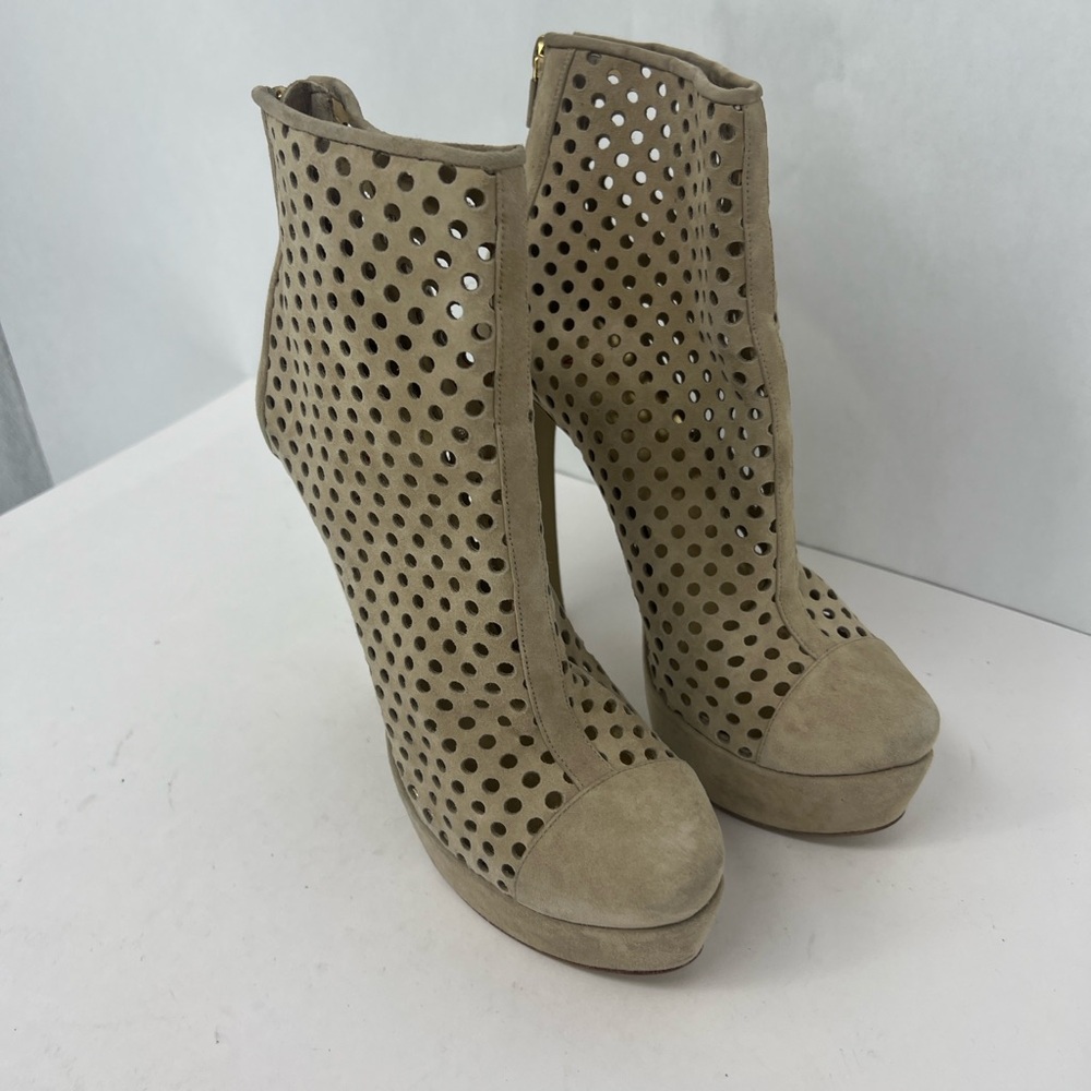 Walter Steiger suede Lobster Claw Heeled Boots - Picture 6 of 17